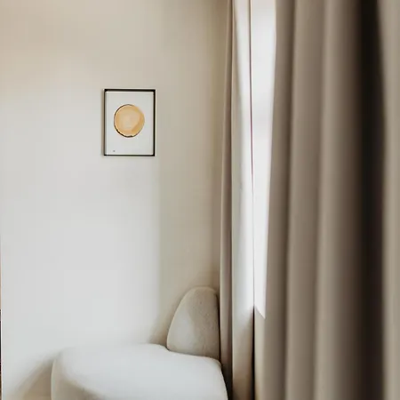 Bed & Breakfast Stil 1827 *